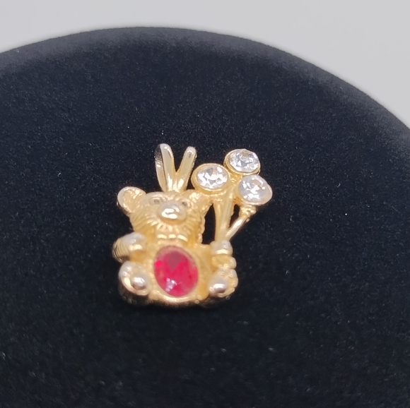 Bear Pendant Signed D.M.99 Gold Tone July Birthstone Red Belly Crystal Balloons - Picture 7 of 15